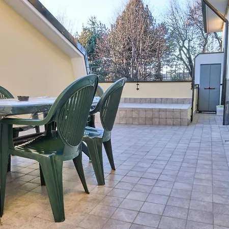 아파트 Milano - Elegante Casa Con Ampio Terrazzo 짓사노